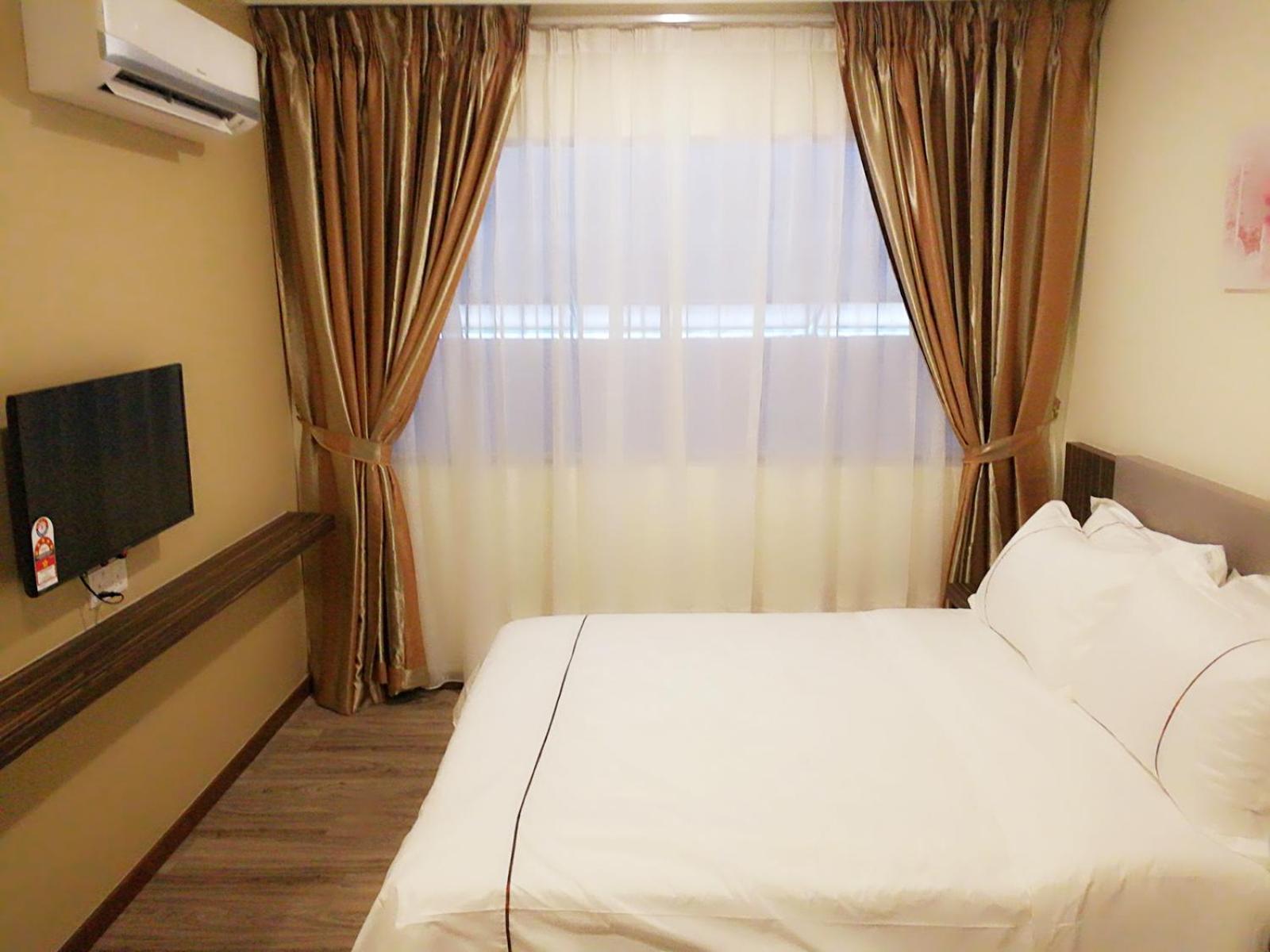 Angsoka Hotel Телук Интан Екстериор снимка