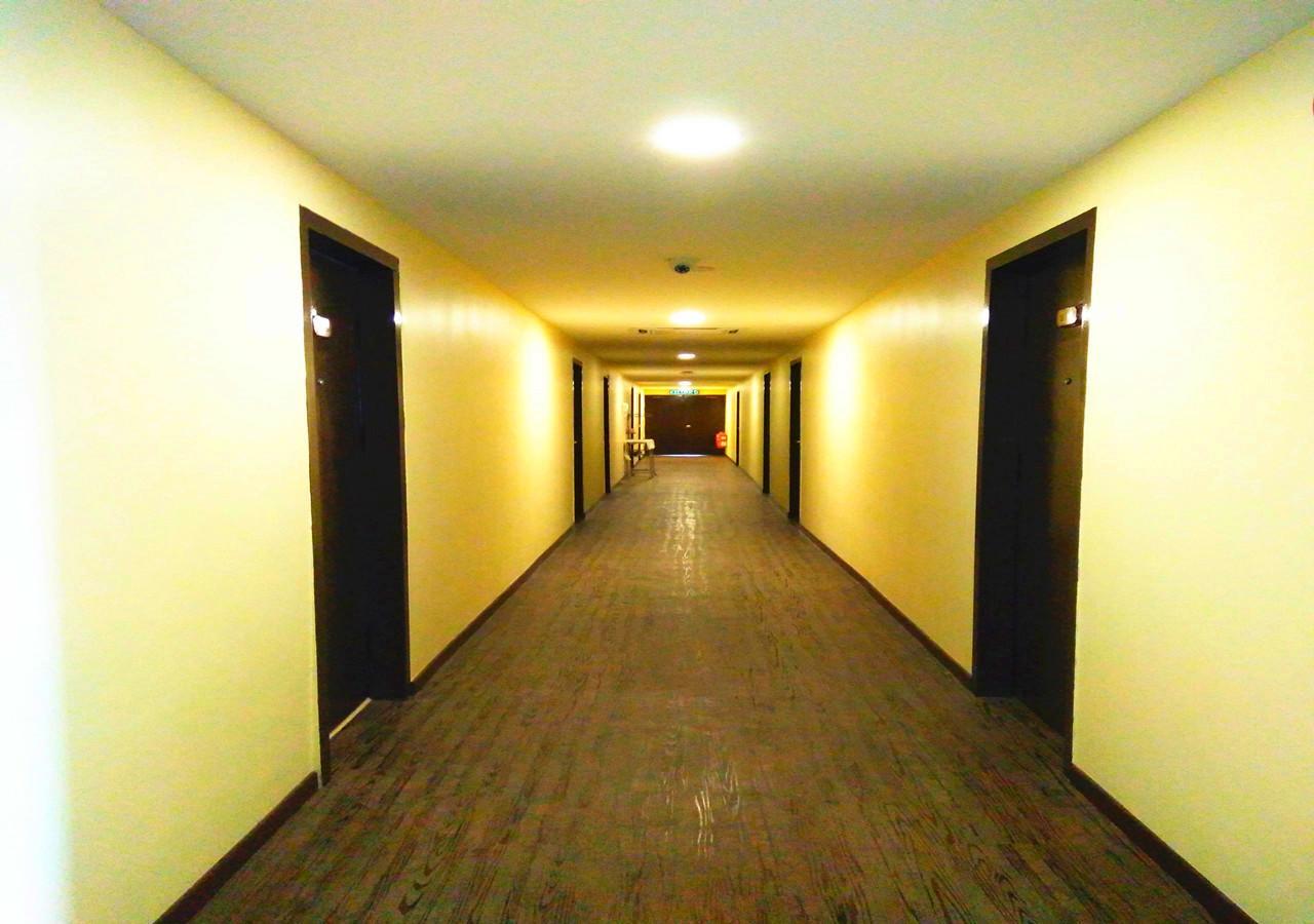 Angsoka Hotel Телук Интан Екстериор снимка