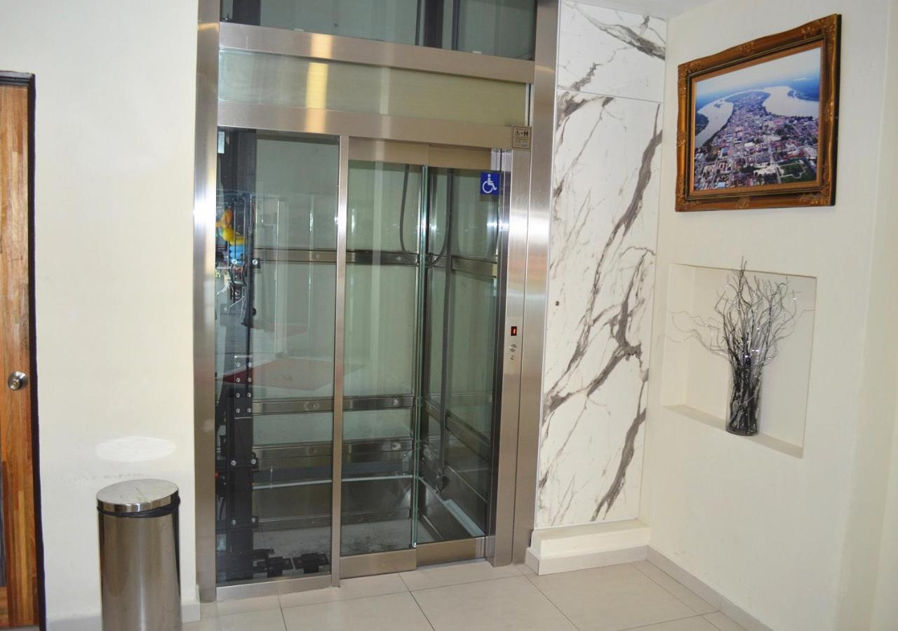 Angsoka Hotel Телук Интан Екстериор снимка